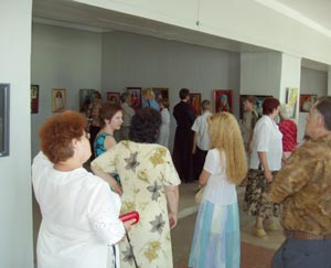Седьмая персональная выставка живописи Вероники Суровцевой. Фото 4.