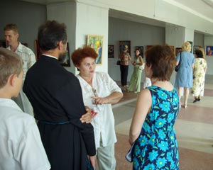 Седьмая персональная выставка живописи Вероники Суровцевой. Фото 5.